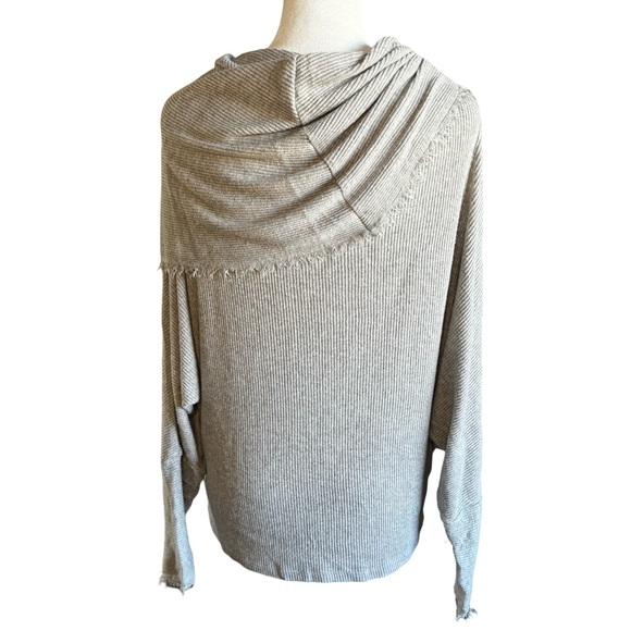 Gray Cowl Neck Sweater Sz XS/S - Picture 6 of 14